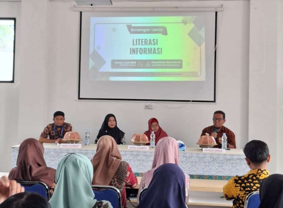 Pengelola Perpustakaan Desa di Sidrap Dibekali Kecakapan Literasi Informasi