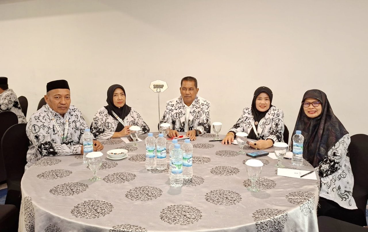 Perkuat Program Pendidikan, Nurkanaah Hadiri Konferensi Kerja PGRI Sulsel