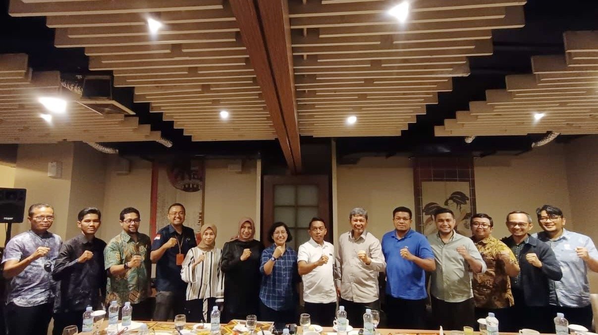 Bupati Sidrap Bahas PLTB Tahap II bersama Direksi Barito Renewables dan ESDM