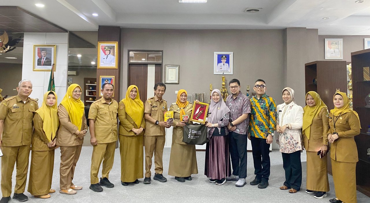 Sidrap Terima Kunjungan Pemkot Pagar Alam untuk Studi Tiru Produksi Telur Konsumsi