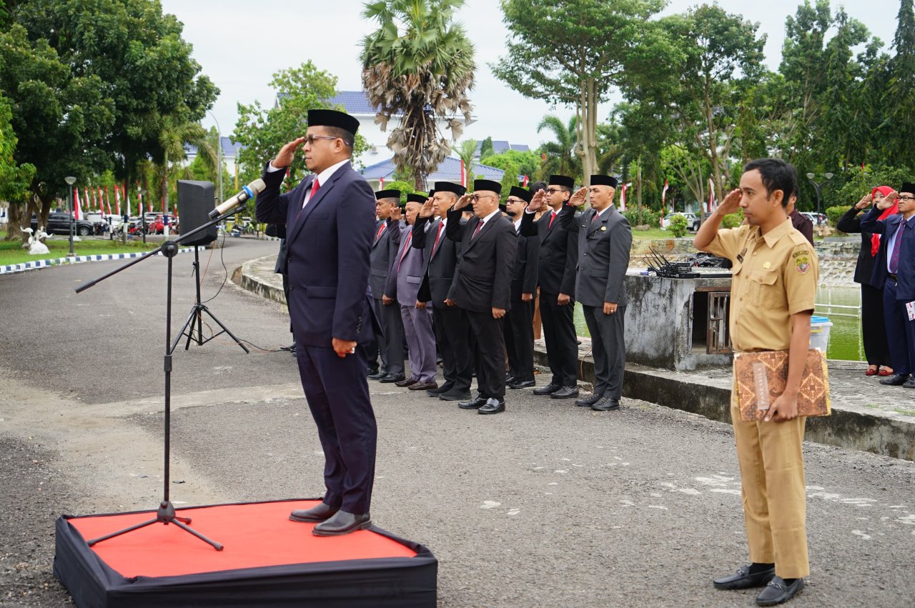 Upacara 17 Agustus, Sekda Sidrap Sampaikan Sambutan Seragam Gubernur