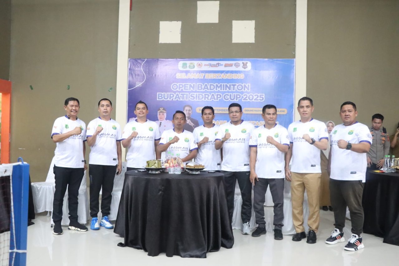 248 Peserta Ikuti Open Badminton Bupati Cup 2025 di Sidrap