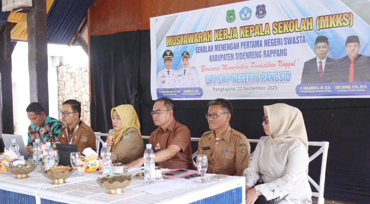 Sekolah Harus Jadi Rumah Nyaman bagi Siswa, Pesan Wabup Sidrap di MKKS SMP