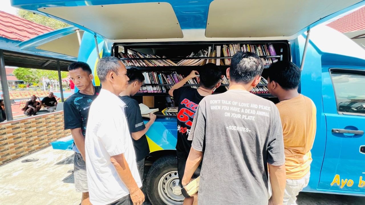 Setiap Rabu, Mobil Perpustakaan Keliling Layani Warga Binaan Rutan Sidrap