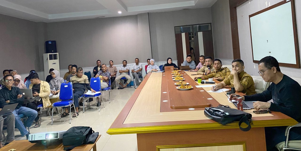 Bupati Sidrap Didampingi Sekda Pimpin Monev Realisasi Anggaran Triwulan III