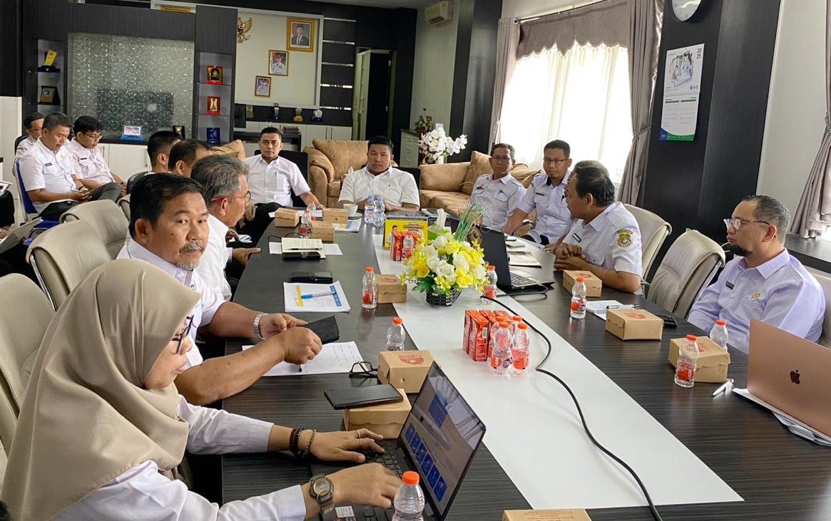 Sekda Sidrap Andi Rahmat Saleh Pimpin Rapat Monitoring MCSP Tahun 2025