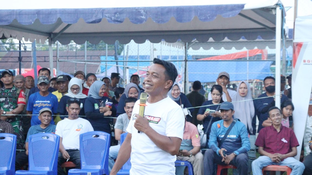 Ribuan Peserta Ramaikan Turnamen Domino Bupati Cup I di Sidrap