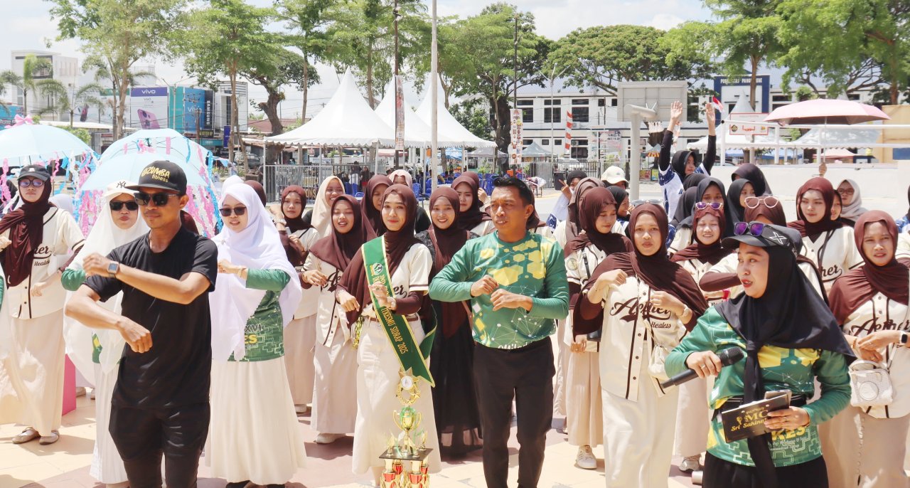 Bupati Syaharuddin Harap Itkes Muhammadiyah Sidrap Jadi Pelopor Kemajuan Pendidikan