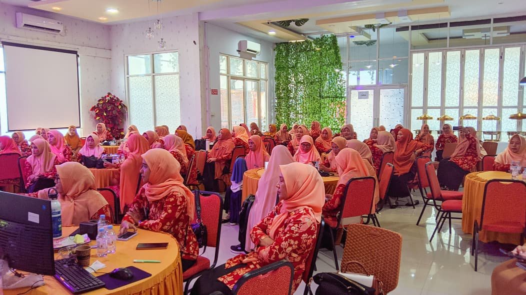 Anggota DWP Sidrap Asah Kompetensi Lewat Pelatihan Kreatif