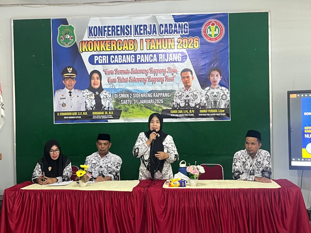 Guru Bermutu Sidrap Maju, Guru Hebat Sidrap Kuat