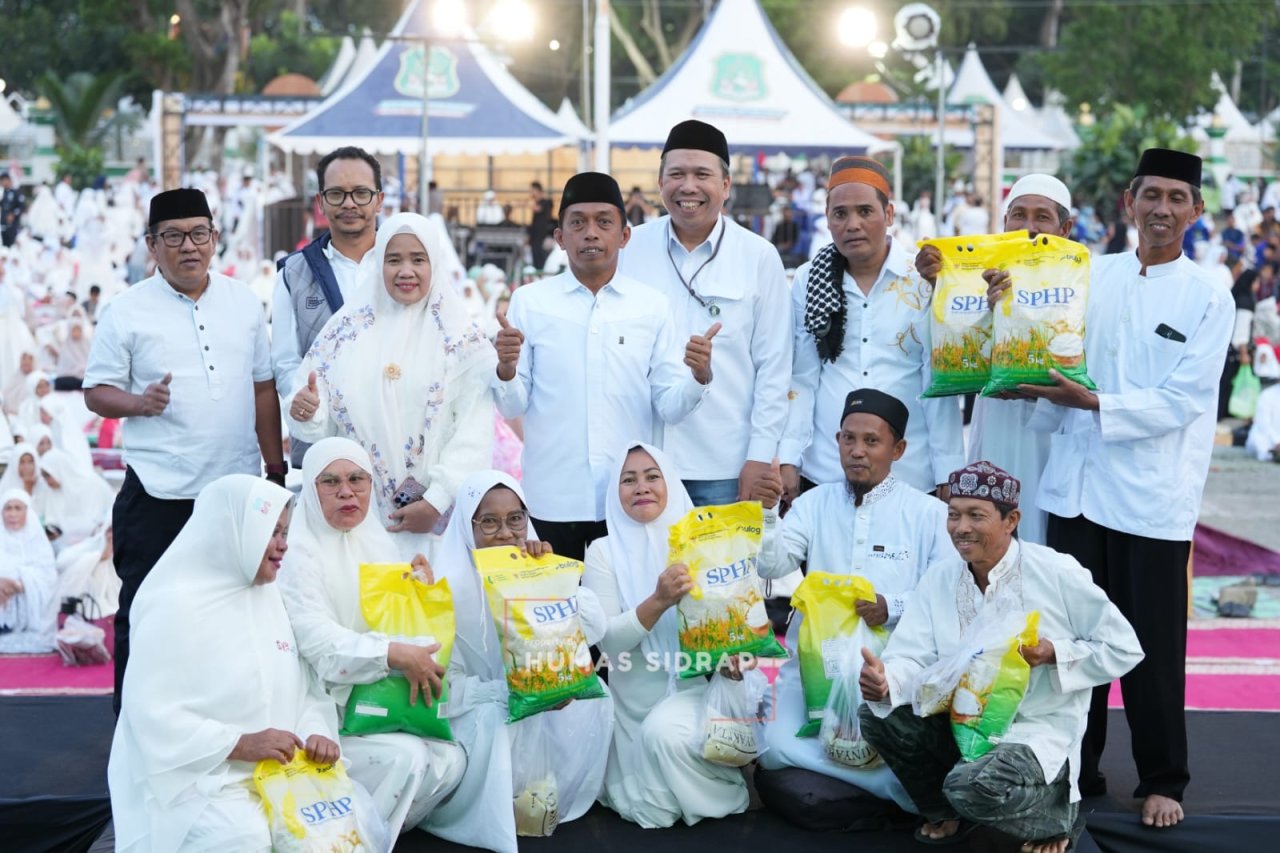 Safari Ramadan Pemkab Sidrap Hadirkan Bantuan UMKM dan Beras bagi Warga