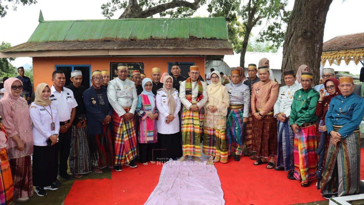Didampingi Wabup Sidrap, Rombongan Pemkab Bone Ziarah Makam Raja Bone ke 10 di Tellu Limpoe