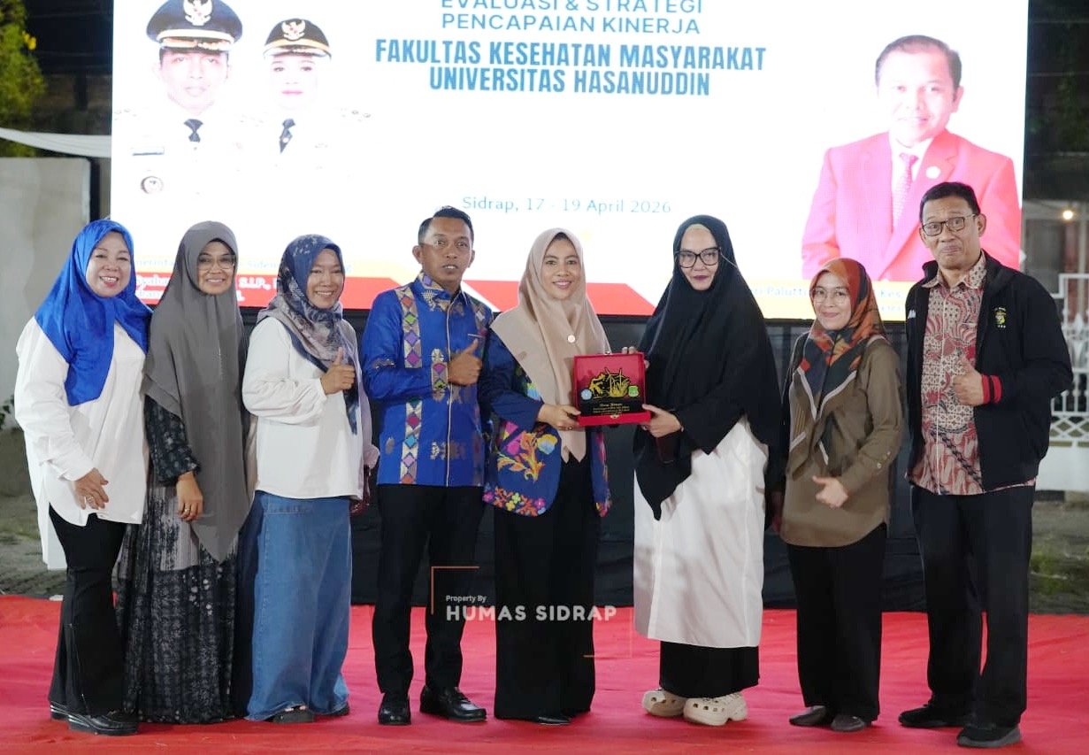 Syaharuddin Alrif Paparkan Capaian Satu Tahun Kepemimpinan di Hadapan Sivitas Akademika FKM Unhas