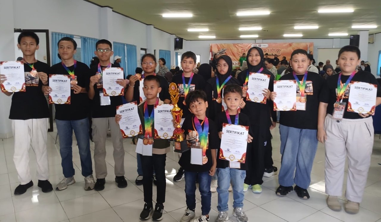 Puluhan Pelajar Sidrap Ukir Prestasi Gemilang pada Olimpiade Sains di Makassar