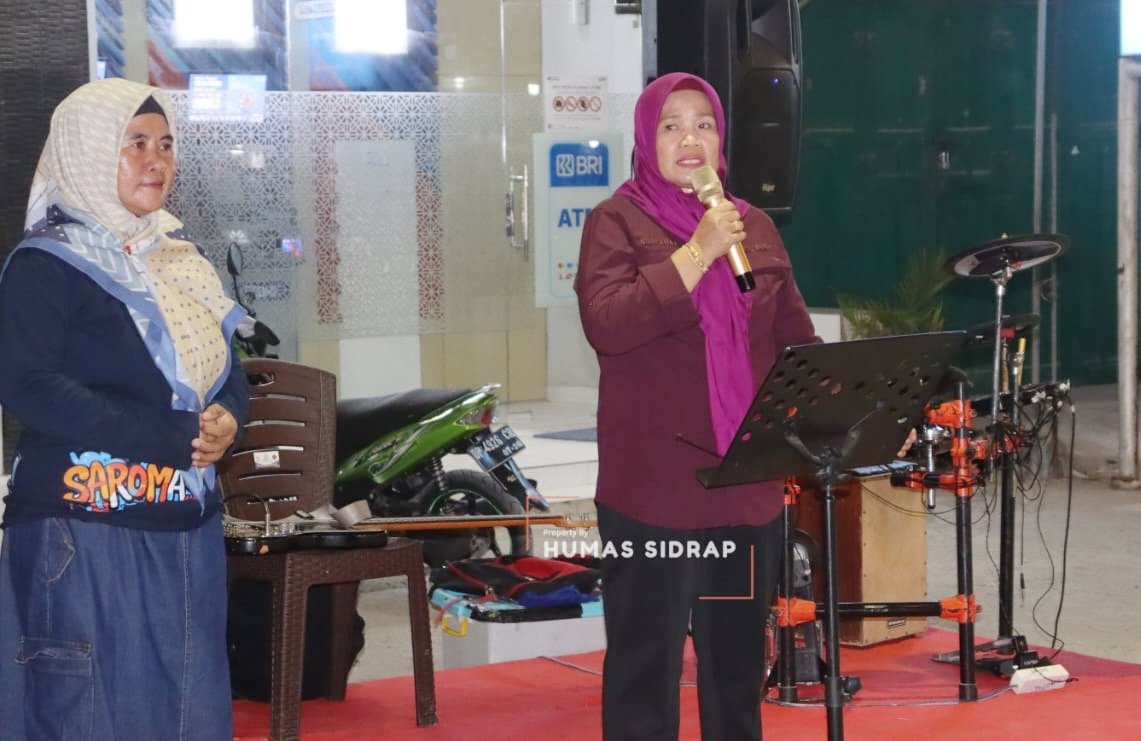 Kawal Ekonomi Lokal, Nurkanaah Sambangi Pelaku UMKM di Terminal Lama Rappang