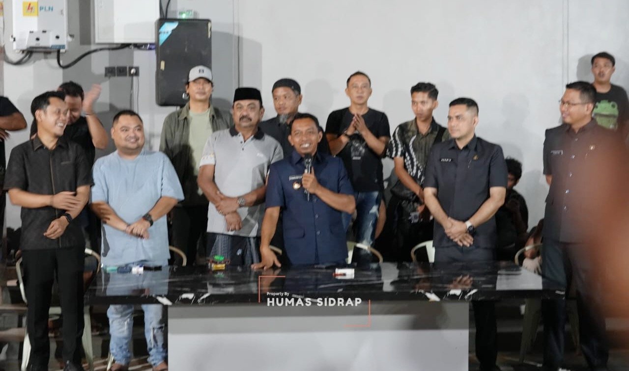Pererat Silaturahmi, Syaharuddin Alrif Buka Turnamen Domino Berdikari HST