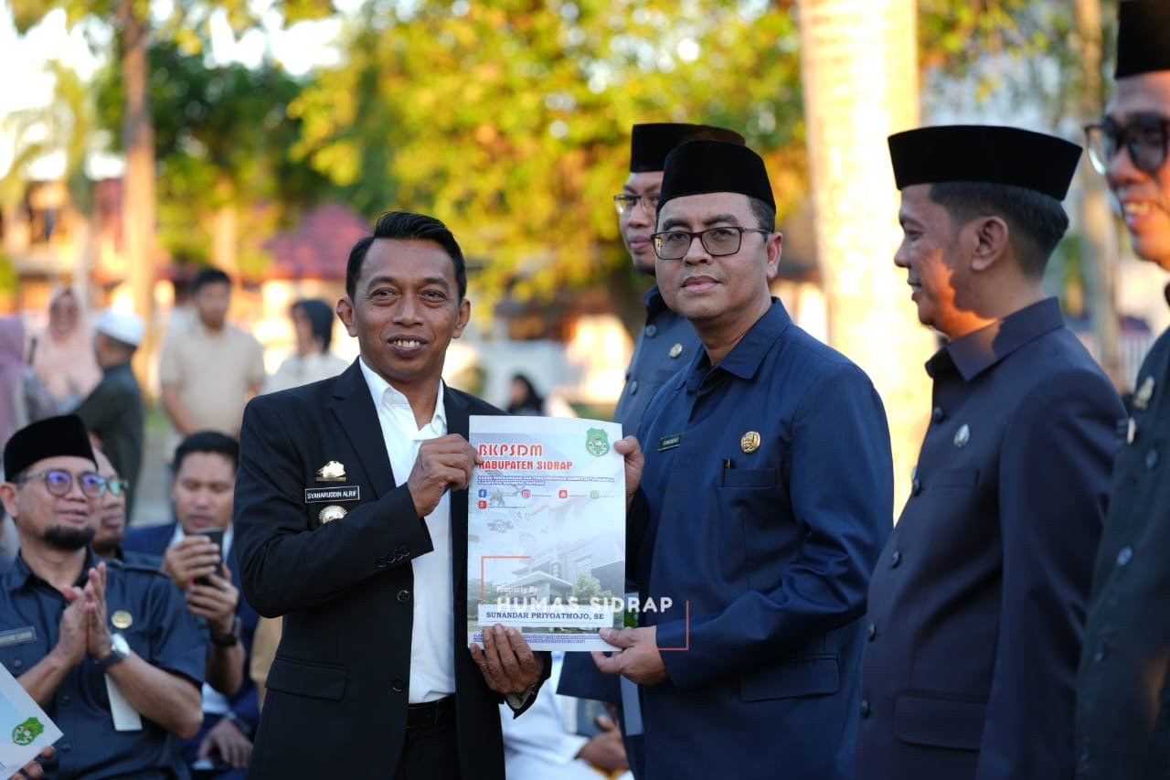 Lantik Empat Kepala OPD Baru, Syaharuddin Alrif: Fokus Pengabdian ke Masyarakat