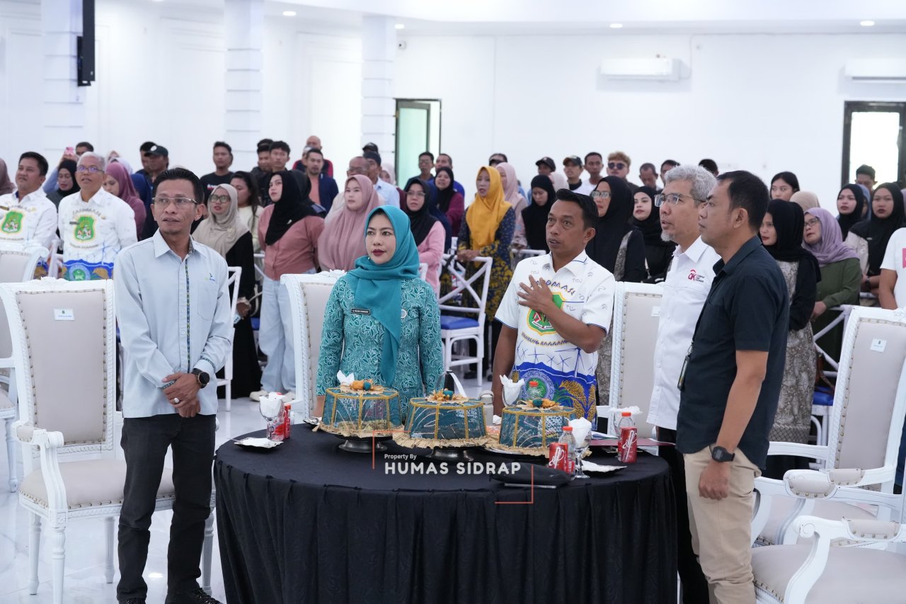 Pemkab Sidrap dan OJK Edukasi Warga agar Bijak Kelola Keuangan di Era Digital