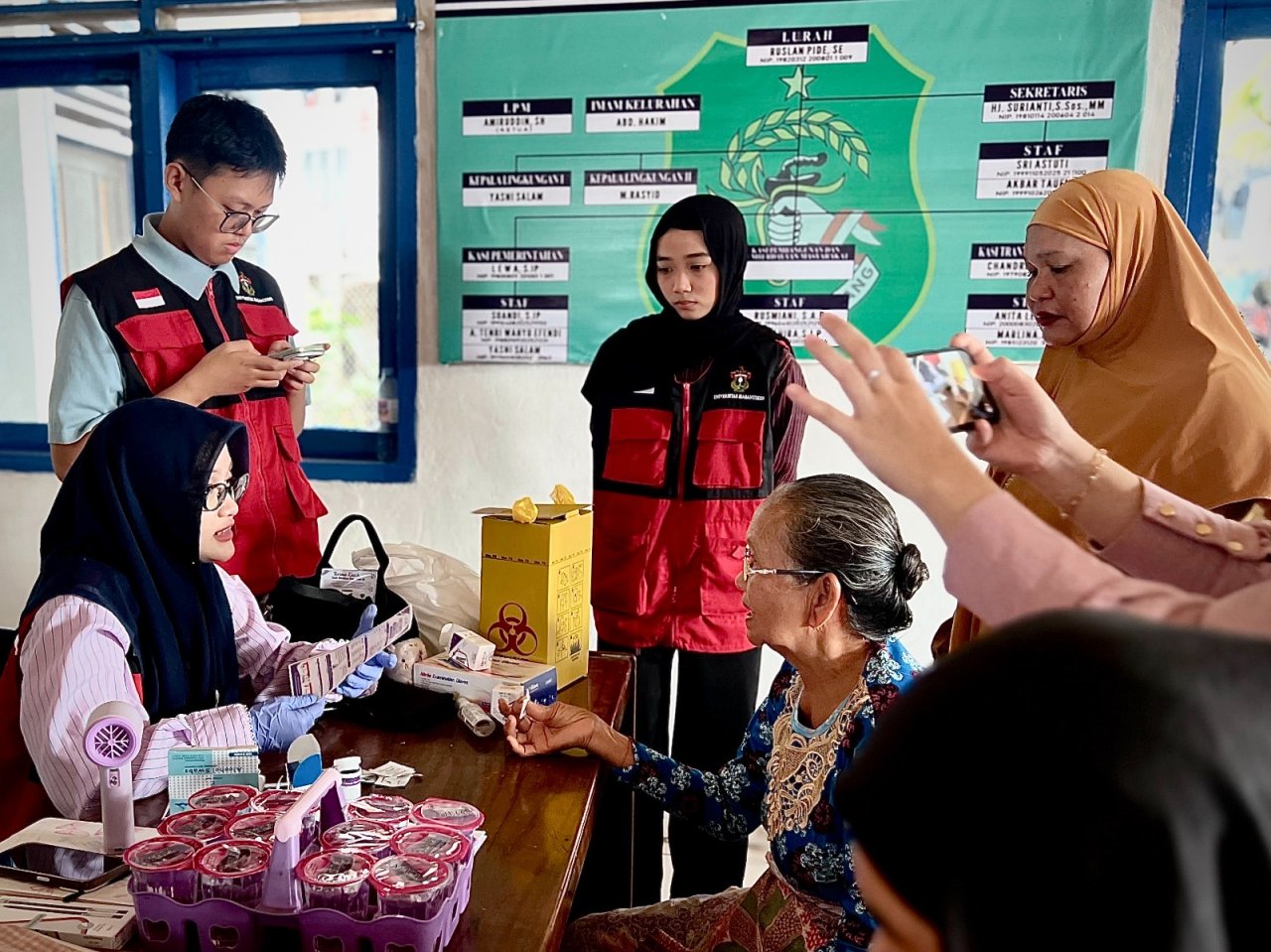 Diabetes Bisa Datang Tanpa Gejala, Mahasiswa KKN Unhas Gelar Edukasi dan Skrining di Arawa