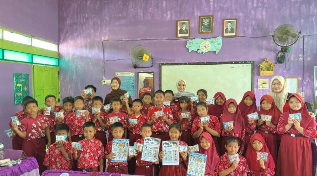 Cegah Diare dari Kebiasaan Sederhana, KKN-PK Unhas Ajak Murid SD Membiasakan CTPS