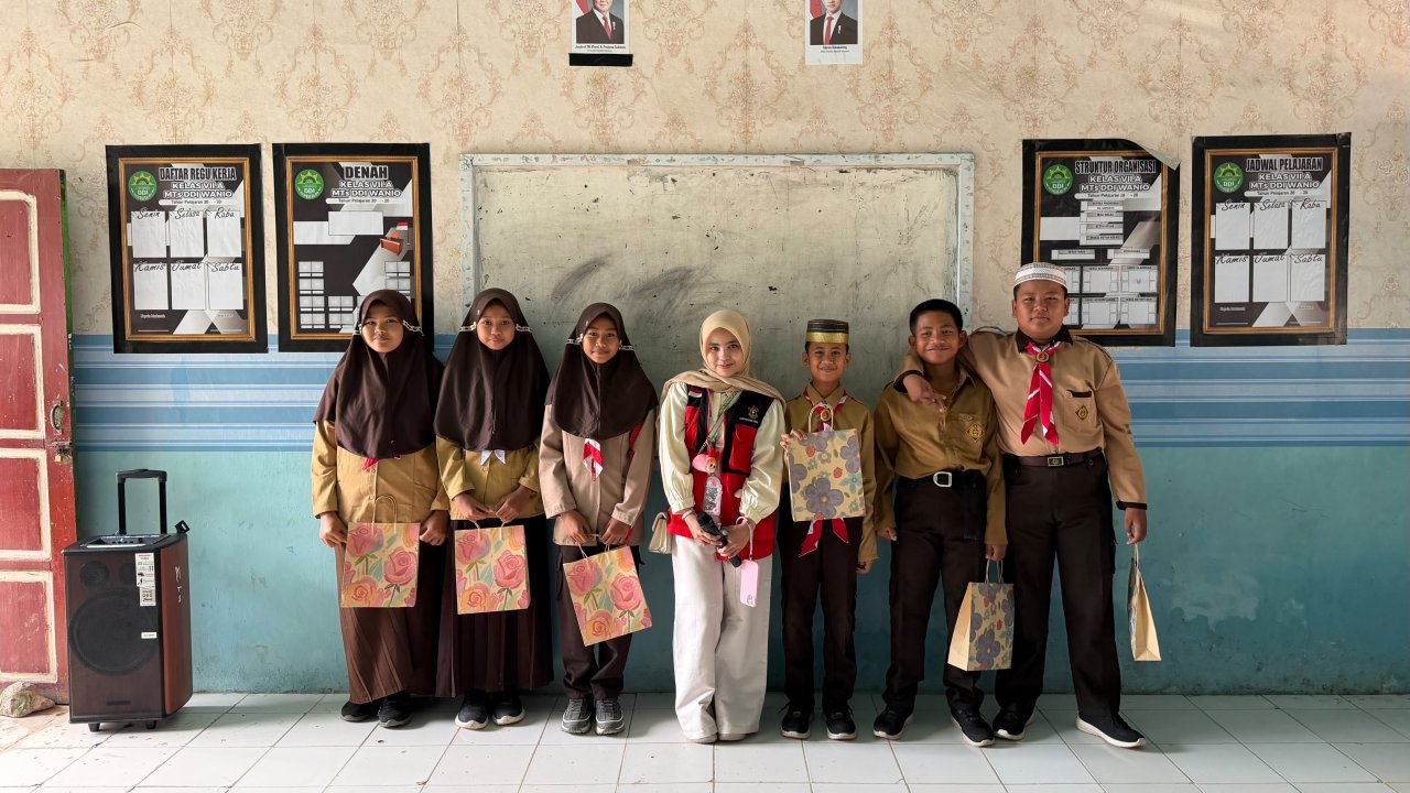 Dari Meja Belajar hingga Etika Batuk, Siswa MTs DDI Wanio Makin Siap Cegah ISPA
