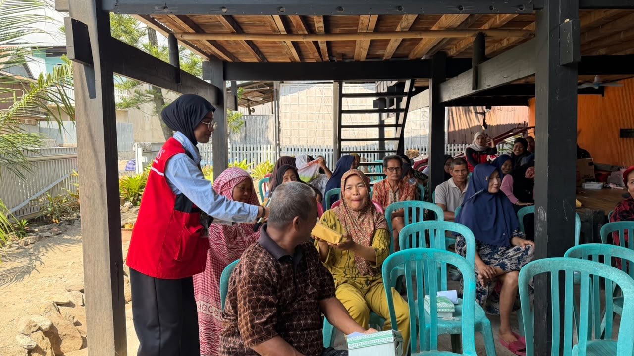 Jentik Diawasi, DBD Diatasi: KKN Unhas Perkuat Kesadaran Warga Lewat G1R1J