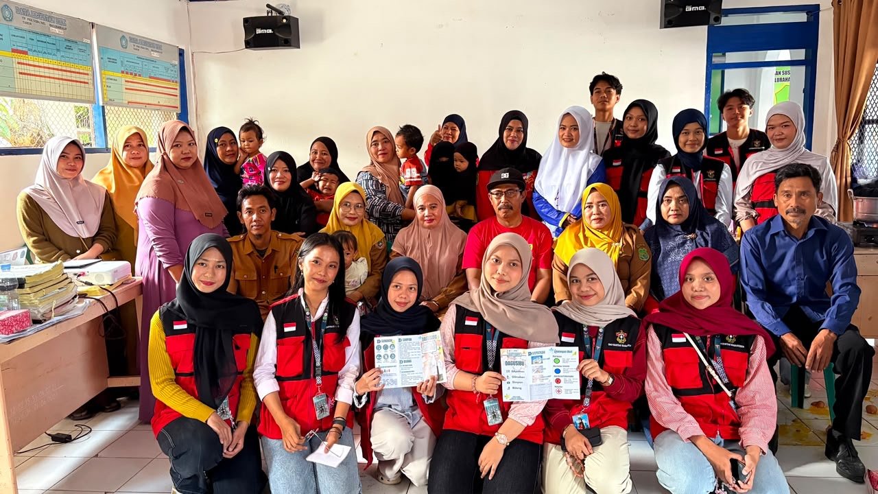 Ibu Hamil Antusias! Mahasiswa KKN-PK Unhas Kenalkan Menu Bergizi untuk Cegah Stunting