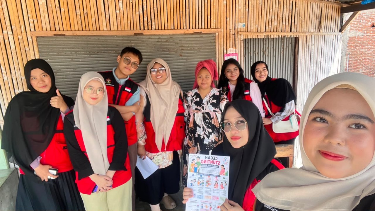 Mahasiswa KKN PK 69 Unhas Jalankan RUANG TUMBUH untuk Dukung Pencegahan Stunting di Arawa