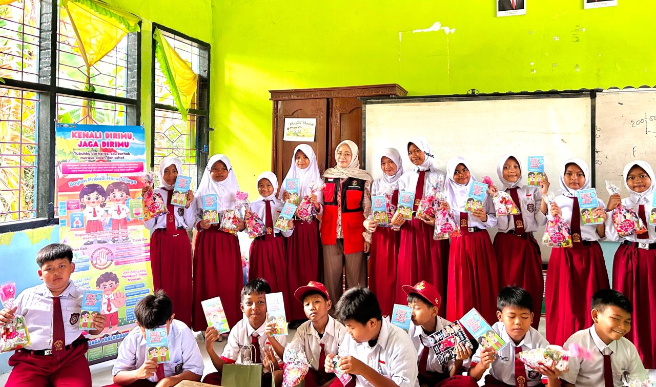 Masa Tumbuh Kembang Jadi Perhatian, Mahasiswa KKN Unhas Bimbing Anak Pahami Pubertas
