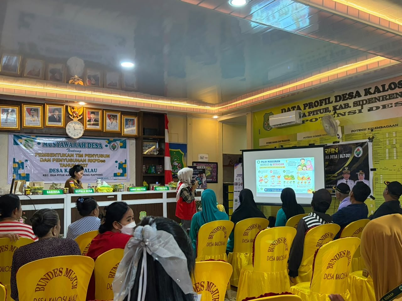 Penuh Antusias, Lomba Isi Piringku Jadi Cara Interaktif KKN-PK Unhas Tingkatkan Pemahaman Gizi Warga Kalosi Alau
