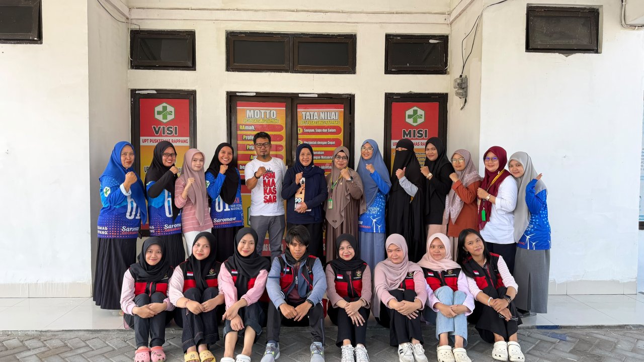 Mahasiswa KKN-PK Unhas Angkatan 69 Wujudkan Apotek Hidup Melalui Program TOGA di UPT Puskesmas Rappang