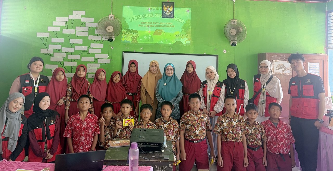 Tanamkan Kepedulian Sejak Dini, Mahasiswa KKN Profesi Kesehatan Unhas Gelar Psikoedukasi Anti-Bullying di SDN 5 Baranti