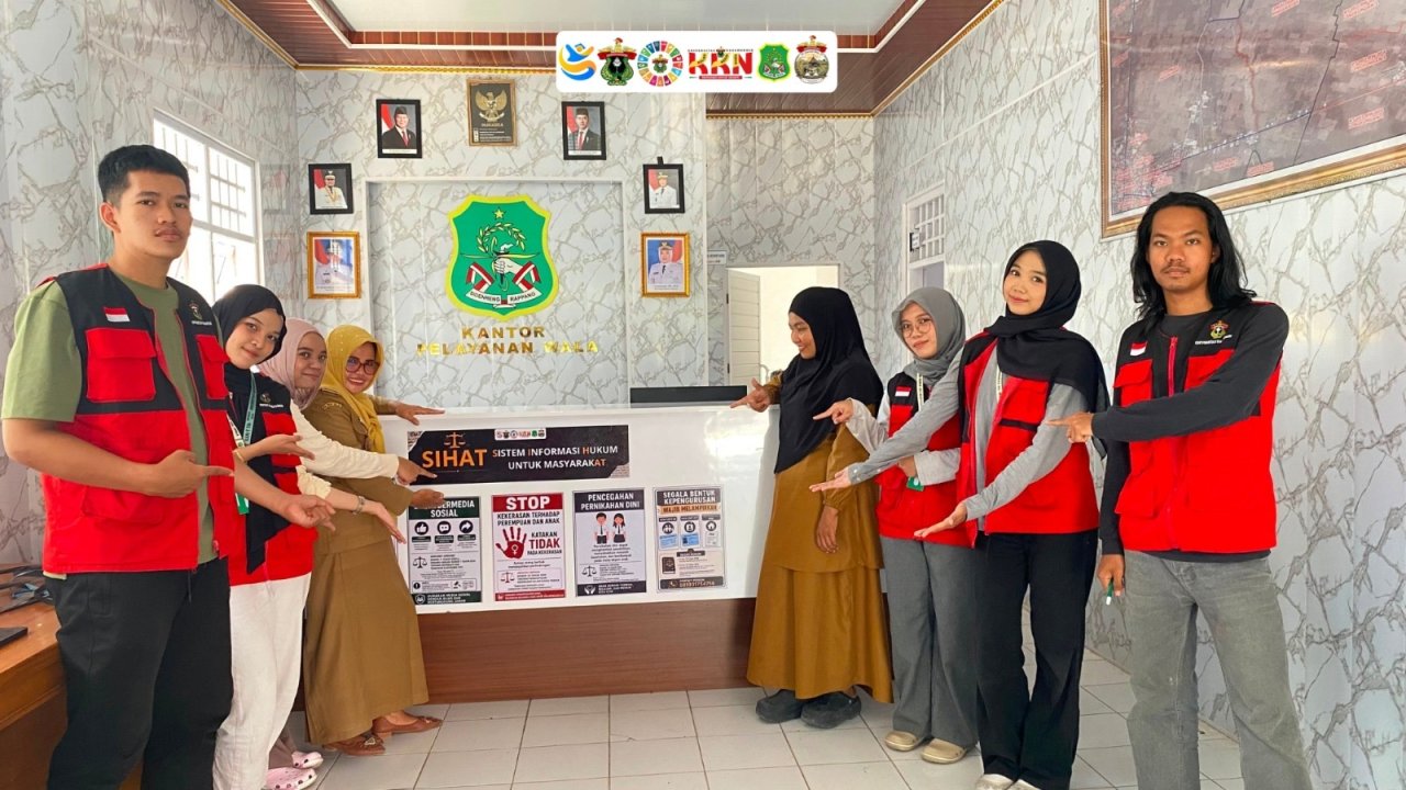 SIHAT KKN Unhas Permudah Pelayanan Administrasi dan Edukasi Hukum di Kelurahan Wala