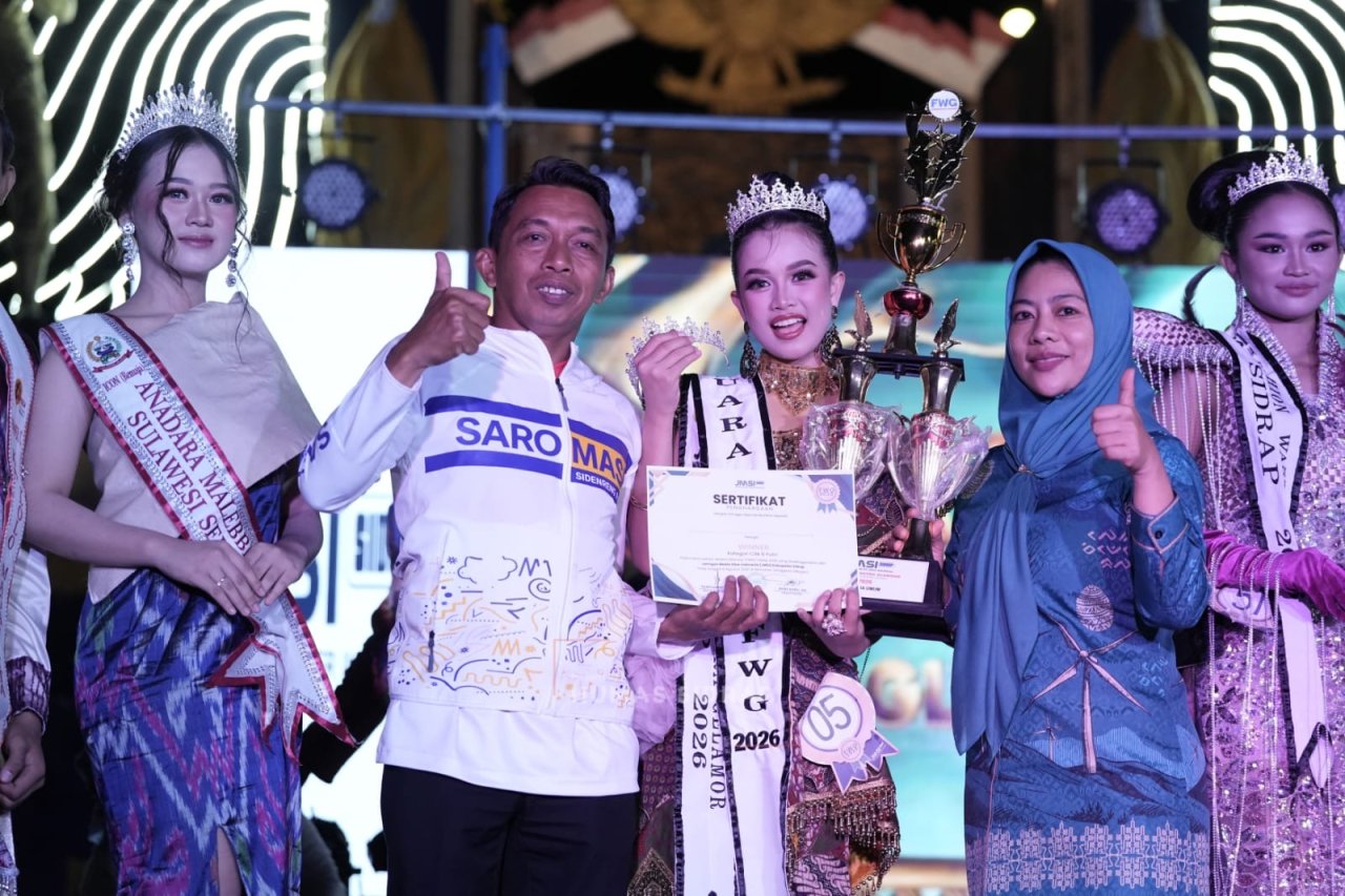 Fashion Wastra Glamour di Sidrap Padukan Kekayaan Tradisi dan Sentuhan Modern