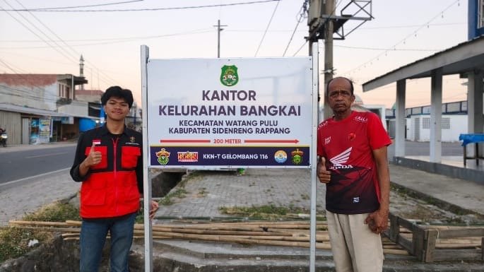 Solutif, Papan Penunjuk Kantor Kelurahan Bangkai Mudahkan Warga Akses Pelayanan