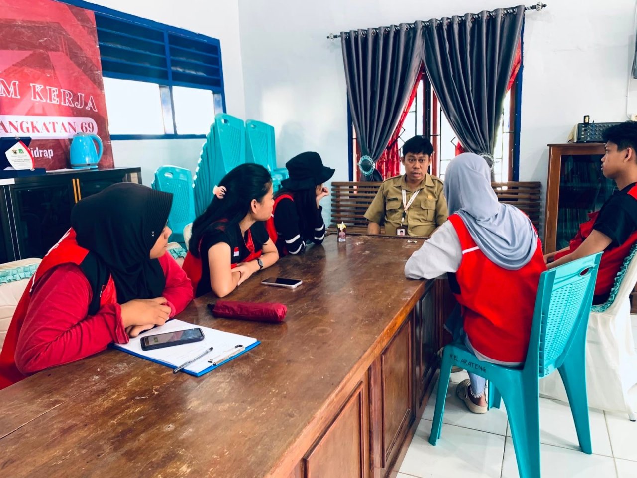 KKN-T Unhas Hadirkan Peta Administrasi Arateng, Mudahkan Masyarakat Akses Informasi Wilayah dan Fasilitas Umum