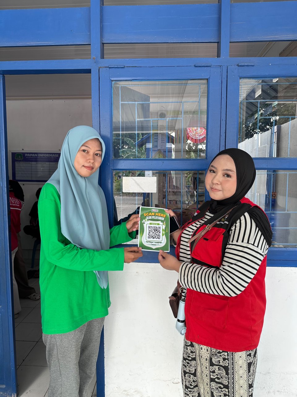 Permudah Akses Layanan Warga, Mahasiswa Administrasi Publik Unhas Hadirkan Barcode Pelayanan Kelurahan Lalebata