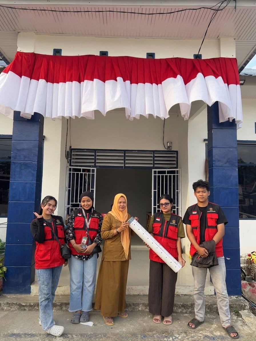 Mahasiswa KKN Unhas Kenalkan Biopori sebagai Solusi Ramah Lingkungan di Bilokka