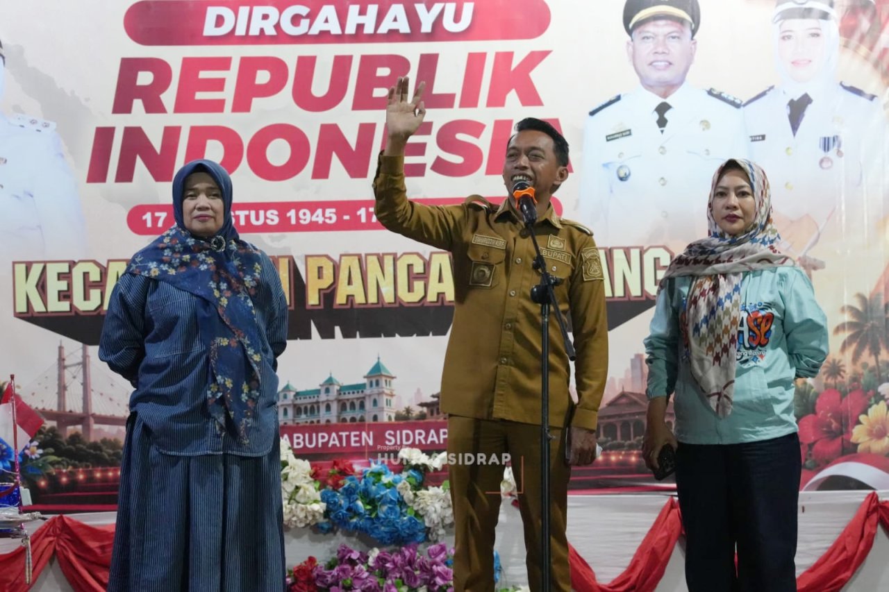 Malam Kesenian Panca Lautang Berakhir Penuh Kebersamaan, Bupati Sidrap Ajak Warga Jaga Kekompakan Membangun Daerah