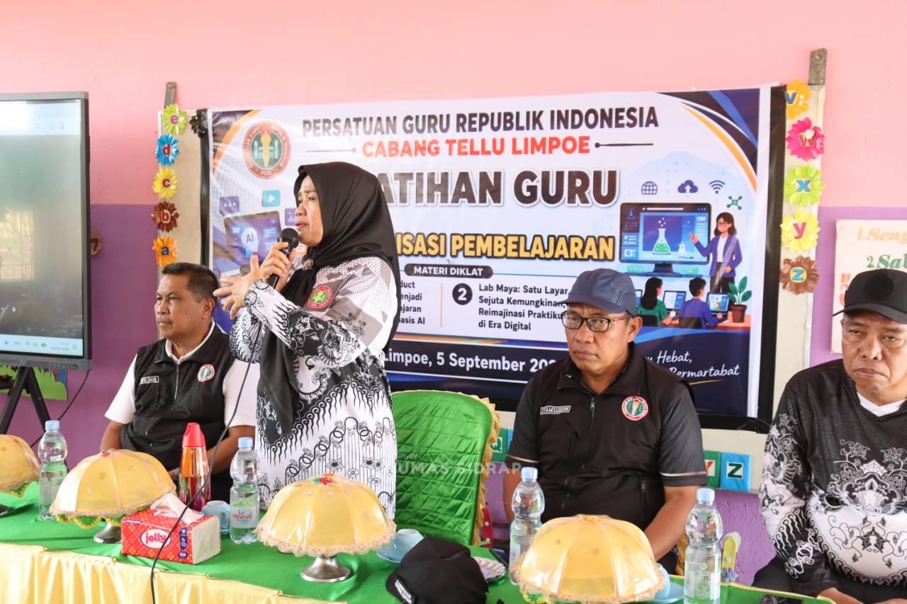 Wabup Nurkanaah Dorong Guru Tellu Limpoe Perkuat Kompetensi Digital Pembelajaran