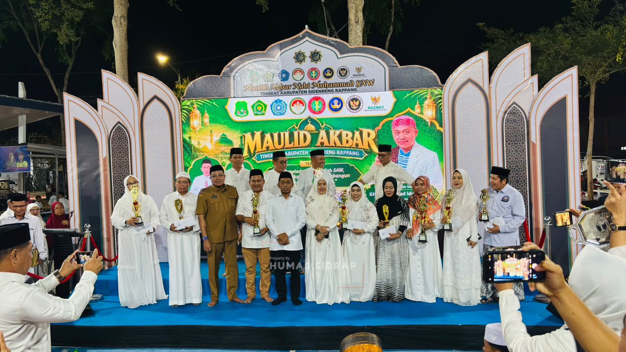 Maulid Akbar di Taman Usman Isa, Bupati Syaharuddin Serukan Penguatan Akhlak