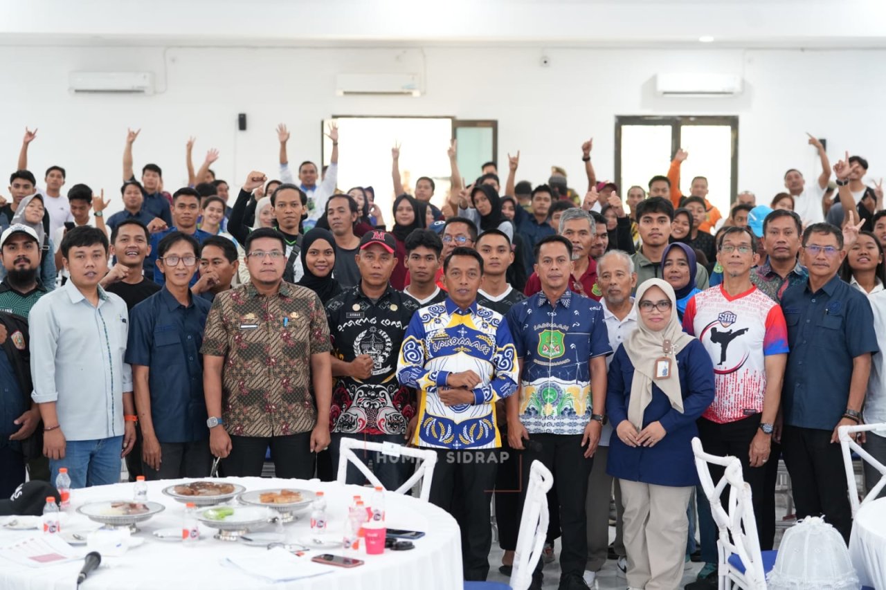 Hadapi Porprov XVII, Bupati Syaharuddin Alrif Perkuat Kekompakan Kontingen Sidrap