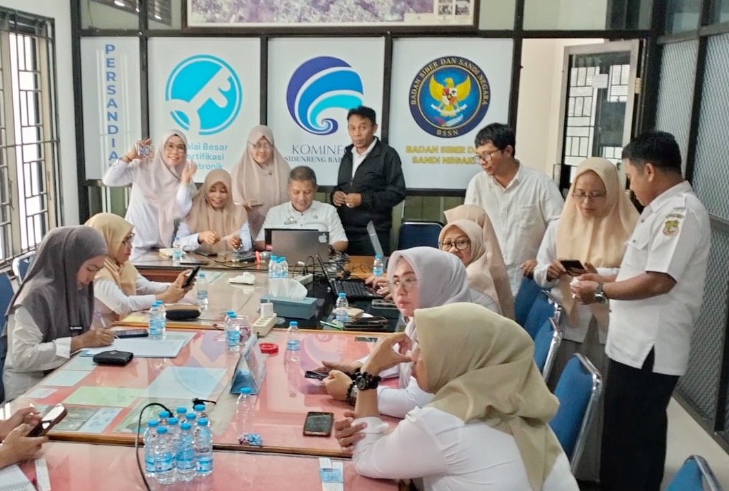 Persuratan Makin Praktis, Diskominfo Sidrap Fasilitasi Penerbitan TTE ASN Setda