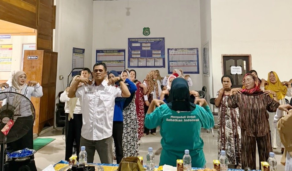 Belajar Tak Pandang Usia, Sekolah Lansia ”Alako “ Hadir di Bila Riase