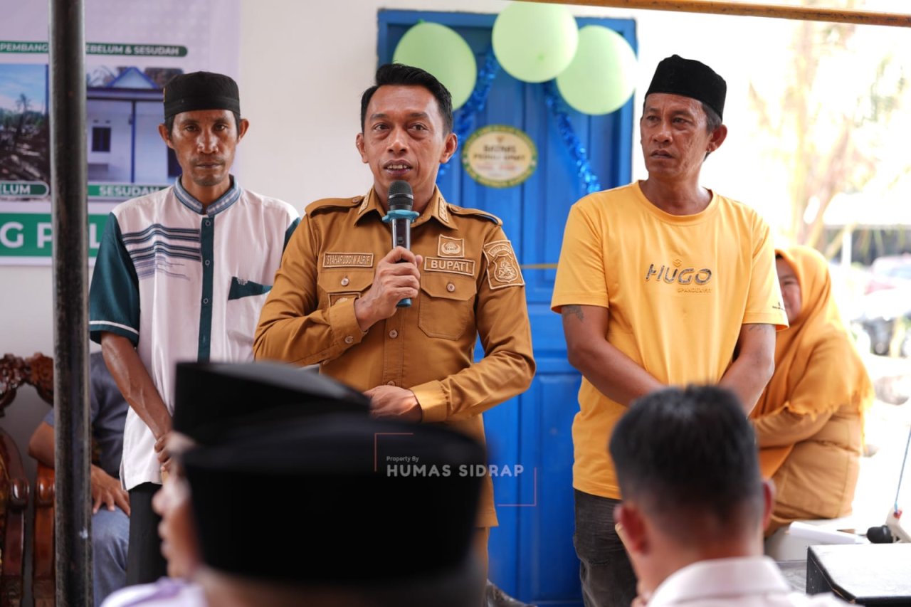 Serahkan Rumah Mustahik ke-87 dan ke-88, Bupati Syaharuddin: Zakat Masyarakat Sidrap Kembali kepada yang Berhak