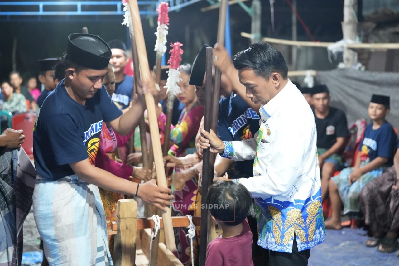 Mappadendang di Batu Pute, Bupati Sidrap Gaungkan Peningkatan Produktivitas Pertanian